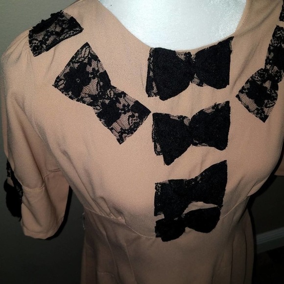 PEPALOVES Dress Vintage Look Black Lace Bows - Picture 2 of 6